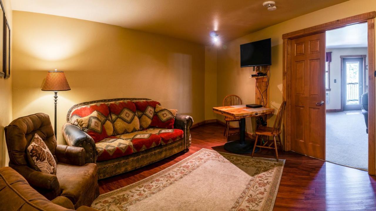 אשלנד Callahan'S Mountain Lodge מראה חיצוני תמונה